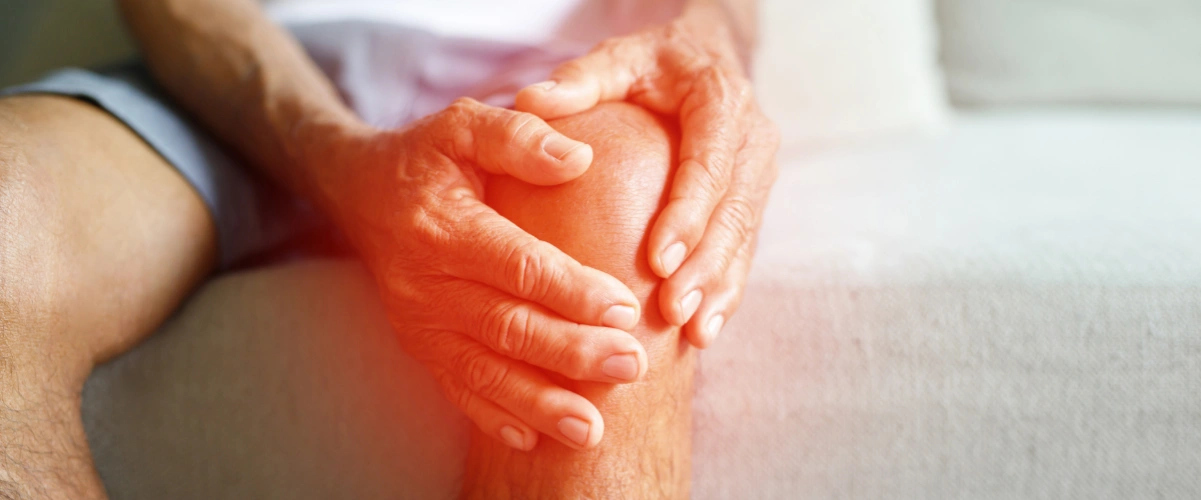 A man with chronic knee pain